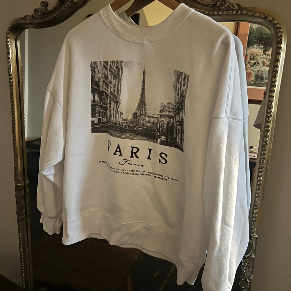 Abercrombie & Fitch Cream Paris Sweatshirt